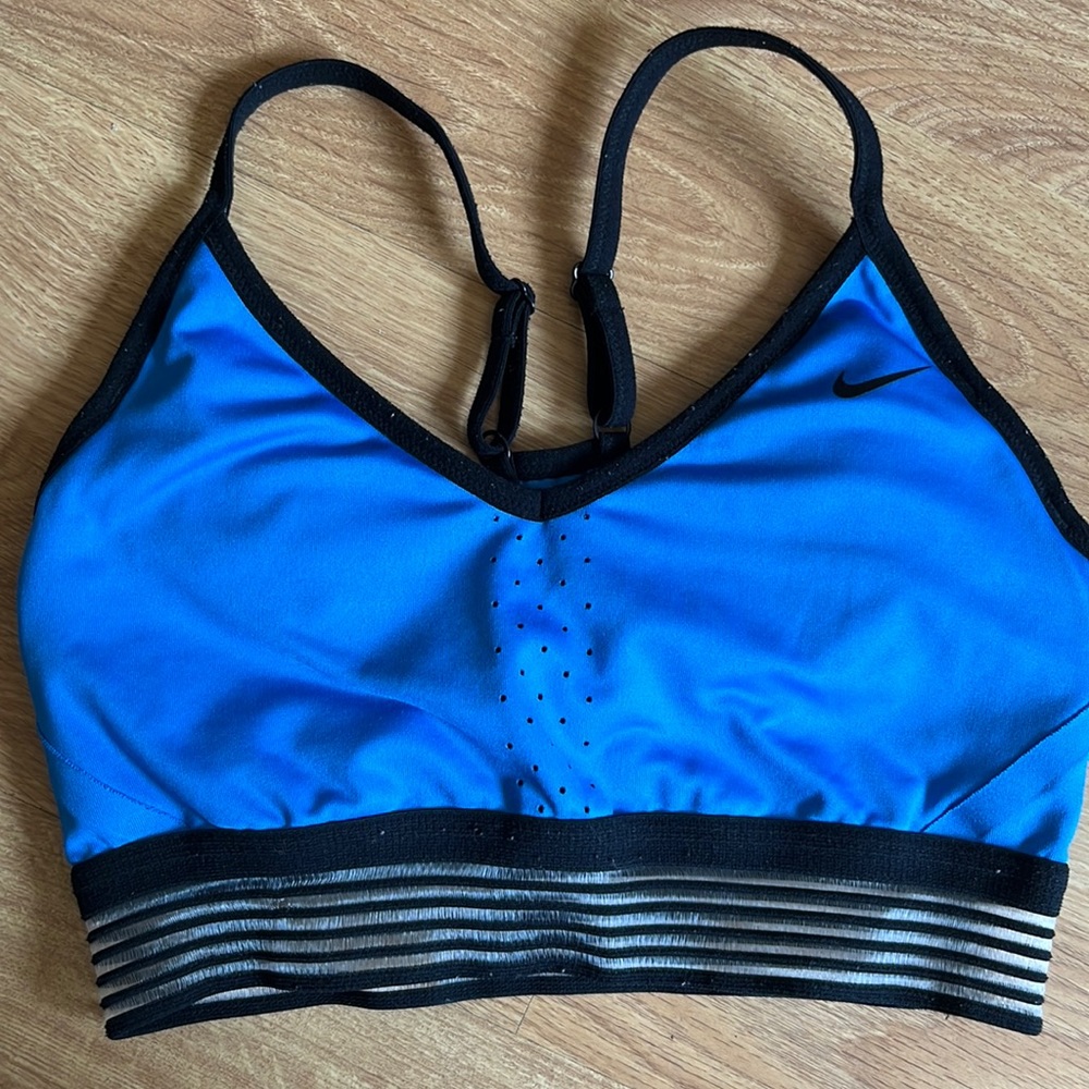 Nike sports bra